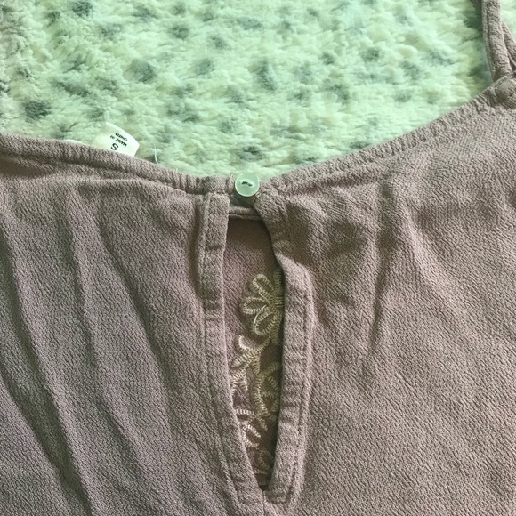 Cold Shoulder Embroidered Blouse - Picture 5 of 5